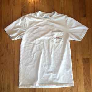 Door County Vineyard Vine shirt